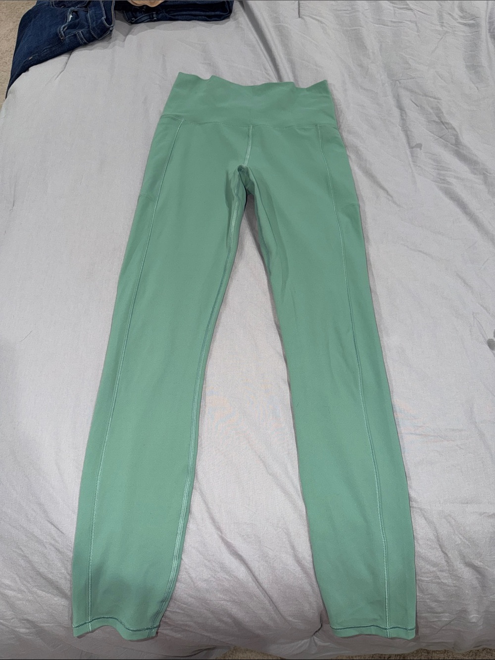 Women’s High-Waist studio pocket celadon Leggings xs